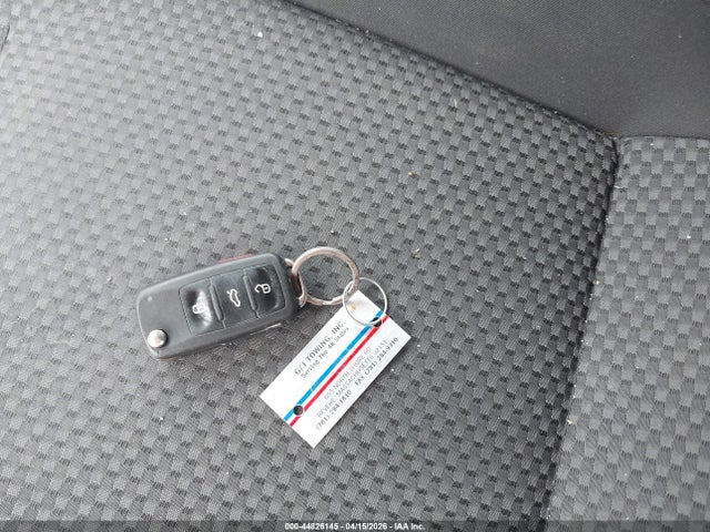 3VW2K7AJ3EM234279 Volkswagen Jetta 2.0l S