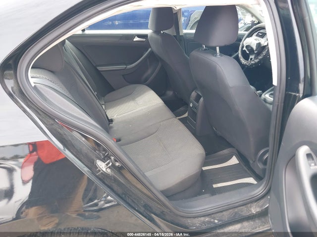 3VW2K7AJ3EM234279 Volkswagen Jetta 2.0l S