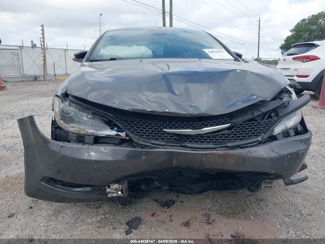 2015 Chrysler 200 S მანქანა იყიდება აუქციონზე, vin: 1C3CCCBG5FN526222, აუქციონის ნომერი: 44826147