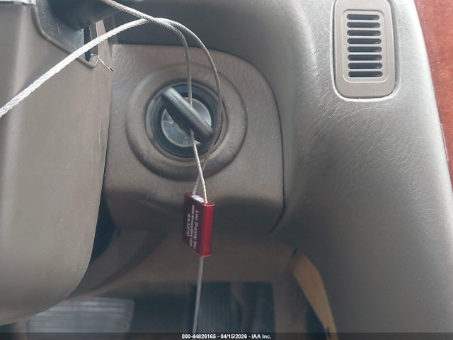 44826165 :رقم المزاد ، JH4KA96522C011935 vin ، 2002 Acura Rl 3.5 مزاد بيع