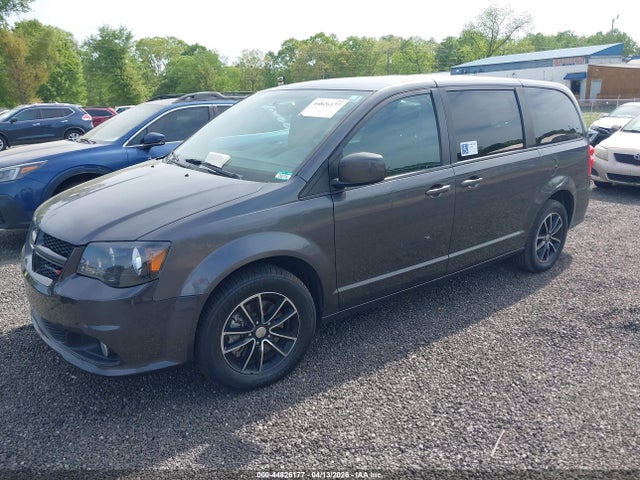 44826177 :رقم المزاد ، 2C4RDGBG1JR152939 vin ، 2018 Dodge Grand Caravan Se Plus مزاد بيع