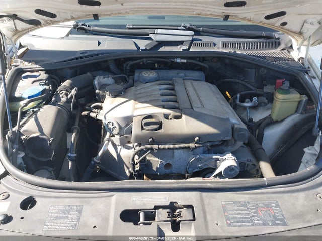 2006 Volkswagen Touareg V6 მანქანა იყიდება აუქციონზე, vin: WVGZG77L76D027852, აუქციონის ნომერი: 44826179