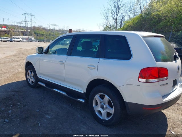 2006 Volkswagen Touareg V6 მანქანა იყიდება აუქციონზე, vin: WVGZG77L76D027852, აუქციონის ნომერი: 44826179
