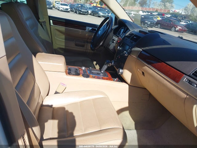 2006 Volkswagen Touareg V6 მანქანა იყიდება აუქციონზე, vin: WVGZG77L76D027852, აუქციონის ნომერი: 44826179