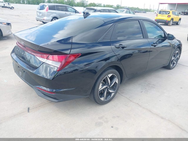 KMHLS4AG6PU432844 Hyundai ELANTRA SEL