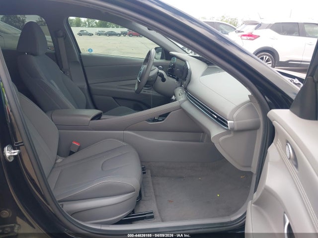KMHLS4AG6PU432844 Hyundai ELANTRA SEL