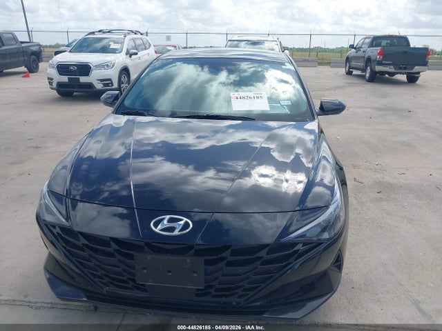 KMHLS4AG6PU432844 Hyundai ELANTRA SEL