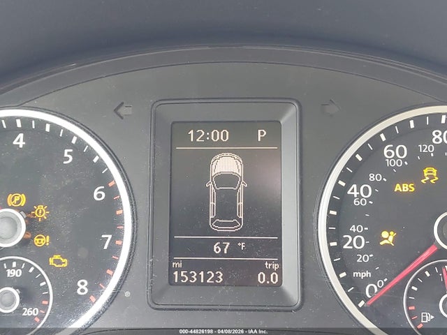 2015 Volkswagen Tiguan S მანქანა იყიდება აუქციონზე, vin: WVGAV7AX0FW547202, აუქციონის ნომერი: 44826198