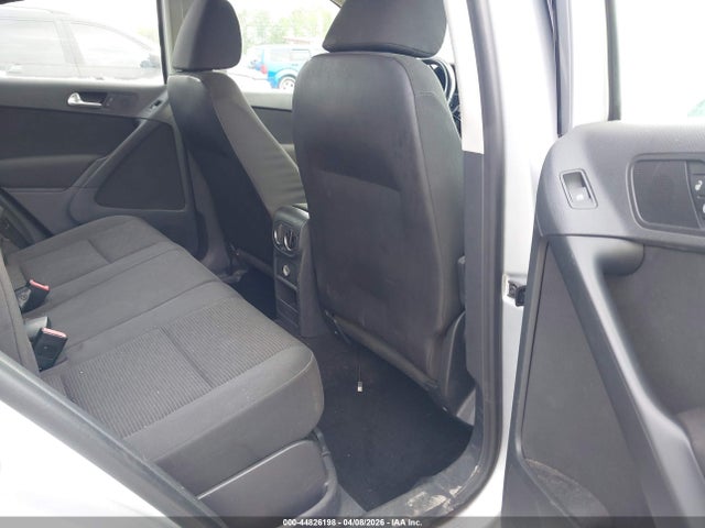 2015 VOLKSWAGEN TIGUAN WVGAV7AX0FW547202 Photo 7