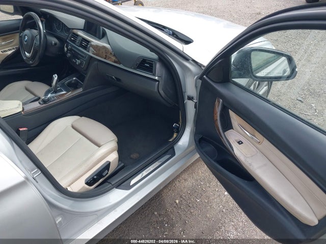 2015 BMW 328I WBA3A5G53FNS86587 Photo 4