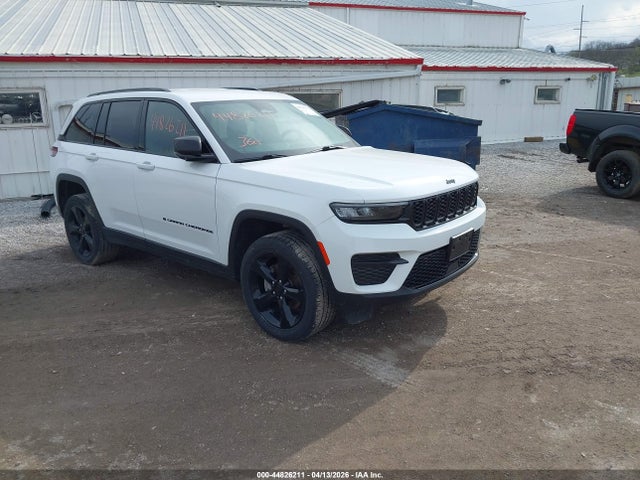 Продажа на аукционе авто 2023 Jeep Grand Cherokee Altitude 4x4, vin: 1C4RJHAG1PC580625, номер лота: 44826211