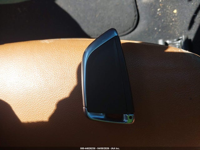 44826238 :رقم المزاد ، 3MW5R7J02L8B11398 vin ، 2020 Bmw 330i Xdrive مزاد بيع
