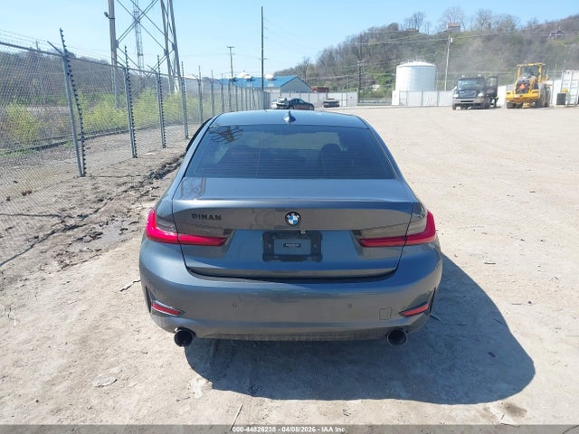 44826238 :رقم المزاد ، 3MW5R7J02L8B11398 vin ، 2020 Bmw 330i Xdrive مزاد بيع