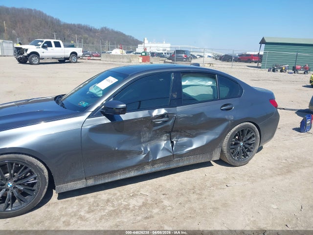 44826238 :رقم المزاد ، 3MW5R7J02L8B11398 vin ، 2020 Bmw 330i Xdrive مزاد بيع
