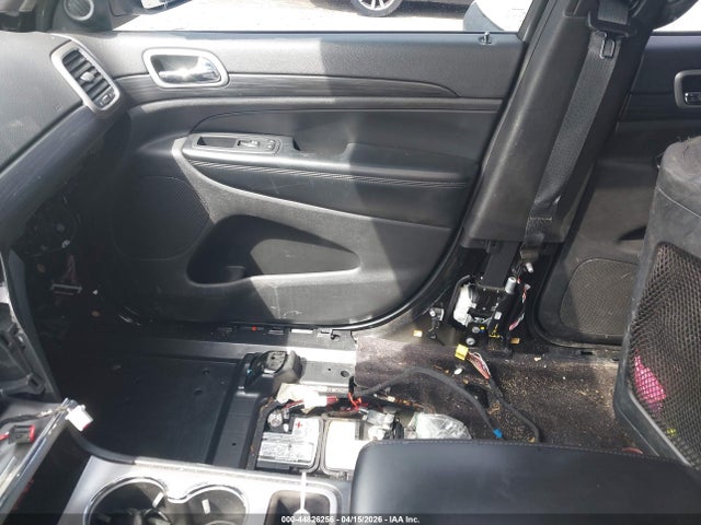 44826256 :رقم المزاد ، 1C4RJFAG8KC531547 vin ، 2019 Jeep Grand Cherokee Altitude 4x4 مزاد بيع