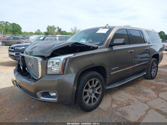 Продажа на аукционе авто 2016 Gmc Yukon Xl Denali, vin: 1GKS2HKJXGR333811, номер лота: 44826262