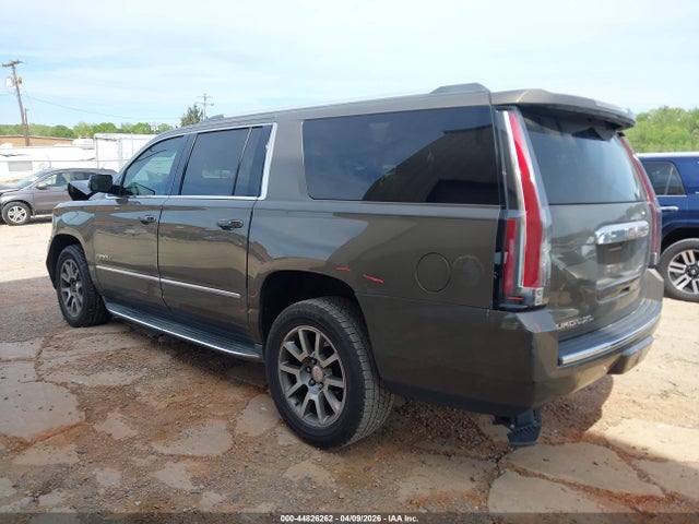Продажа на аукционе авто 2016 Gmc Yukon Xl Denali, vin: 1GKS2HKJXGR333811, номер лота: 44826262