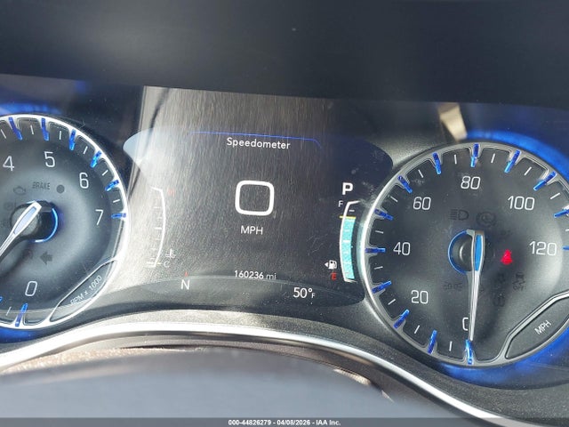 2018 Chrysler Pacifica Touring L Plus მანქანა იყიდება აუქციონზე, vin: 2C4RC1EG4JR312422, აუქციონის ნომერი: 44826279