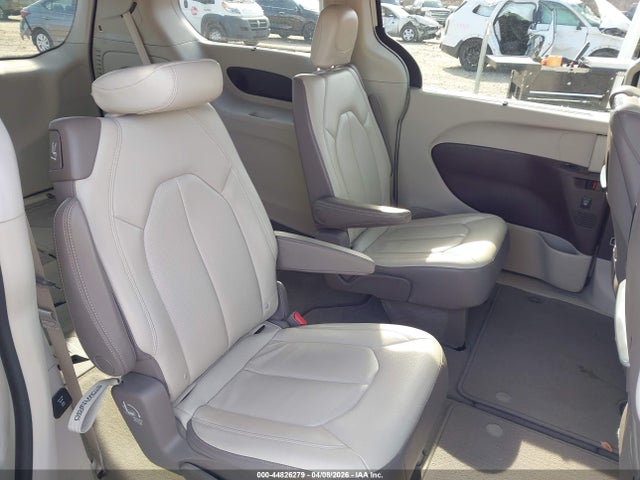 2018 Chrysler Pacifica Touring L Plus მანქანა იყიდება აუქციონზე, vin: 2C4RC1EG4JR312422, აუქციონის ნომერი: 44826279