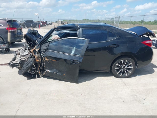 Toyota COROLLA SE 2017 5YFBURHEXHP692593 Image 13