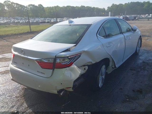44826368 :رقم المزاد ، JTHBK1GG5F2206678 vin ، 2015 Lexus Es 350 مزاد بيع