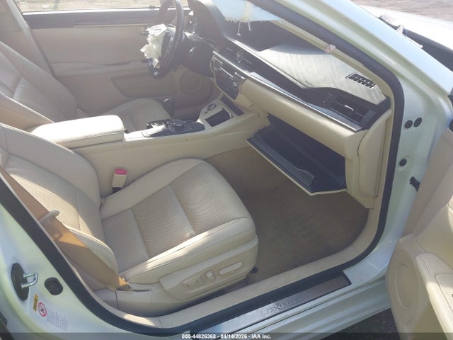 44826368 :رقم المزاد ، JTHBK1GG5F2206678 vin ، 2015 Lexus Es 350 مزاد بيع
