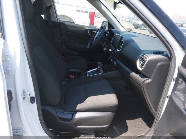 Продажа на аукционе авто 2022 Hyundai Venue Se, vin: KMHRB8A37NU202175, номер лота: 44826388