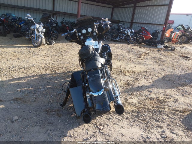 2013 Harley-davidson Flhx Street Glide მანქანა იყიდება აუქციონზე, vin: 1HD1KBM15DB638704, აუქციონის ნომერი: 44826393