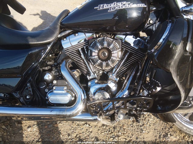 2013 Harley-davidson Flhx Street Glide მანქანა იყიდება აუქციონზე, vin: 1HD1KBM15DB638704, აუქციონის ნომერი: 44826393