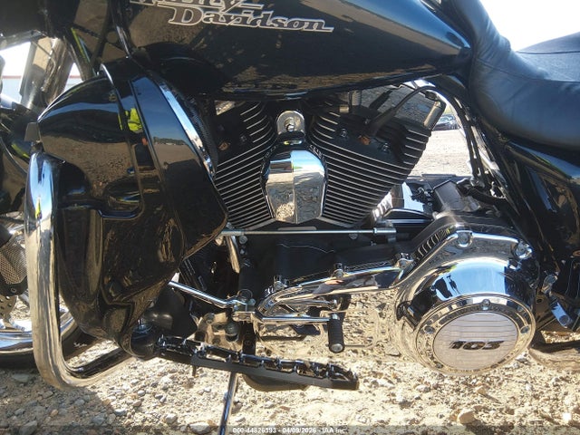 2013 Harley-davidson Flhx Street Glide მანქანა იყიდება აუქციონზე, vin: 1HD1KBM15DB638704, აუქციონის ნომერი: 44826393