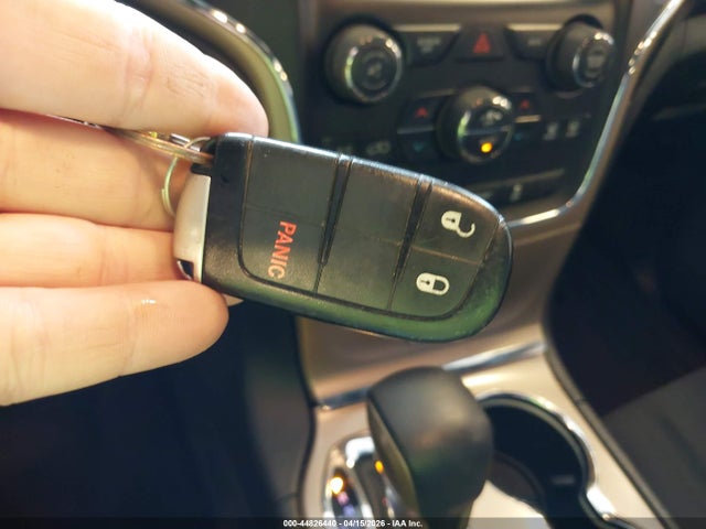 Продажа на аукционе авто 2016 Jeep Grand Cherokee Laredo, vin: 1C4RJFAG1GC376203, номер лота: 44826440