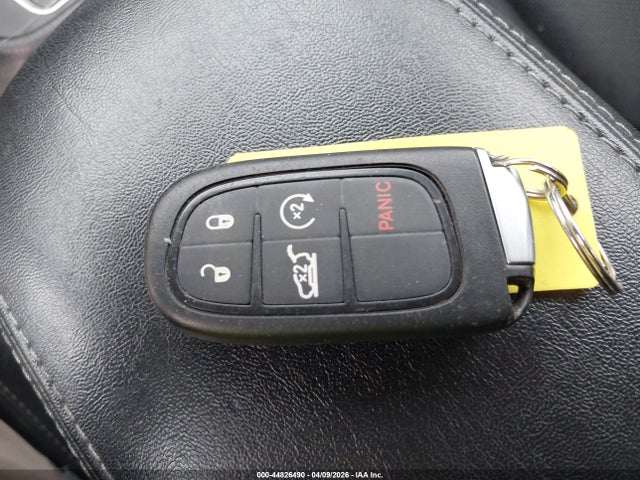 1C4PJMDXXKD330931 Jeep Cherokee High Altitude 4x4