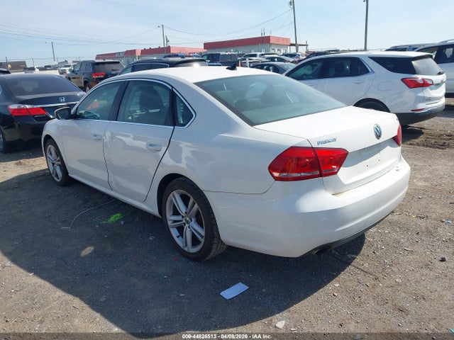 44826513 :رقم المزاد ، 1VWBS7A33EC070051 vin ، 2014 Volkswagen Passat 1.8t Se مزاد بيع