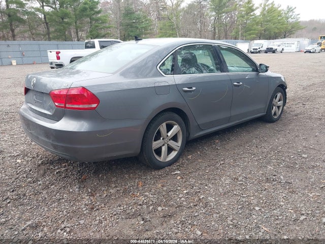 44826571 :رقم المزاد ، 1VWBP7A34EC005193 vin ، 2014 Volkswagen Passat 2.5l Se مزاد بيع