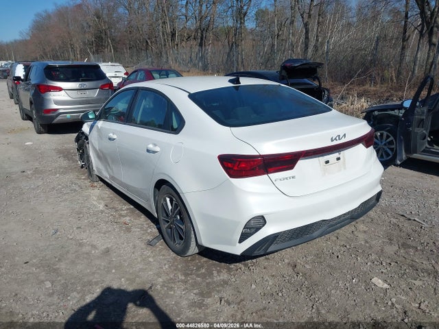 44826580 :رقم المزاد ، 3KPF24AD3RE808103 vin ، 2024 Kia Forte Lxs مزاد بيع