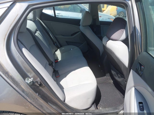 44826617 :رقم المزاد ، 5XXGM4A73FG376348 vin ، 2015 Kia Optima Lx مزاد بيع