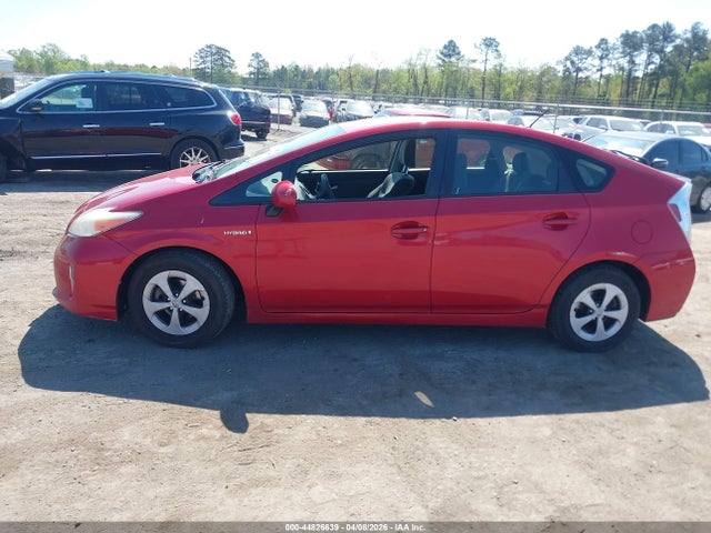 Toyota Prius Three 2014 JTDKN3DU1E1789270 Image 14