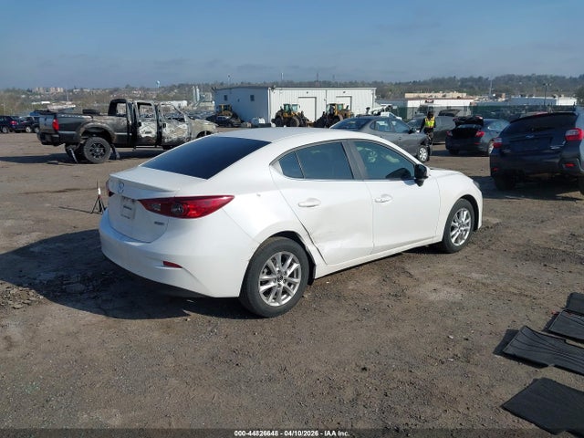 3MZBM1V78EM111891 Mazda Mazda3 I Touring