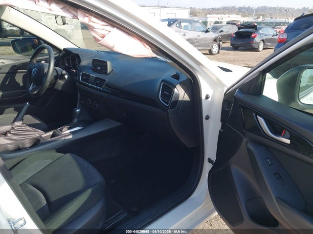 3MZBM1V78EM111891 Mazda Mazda3 I Touring