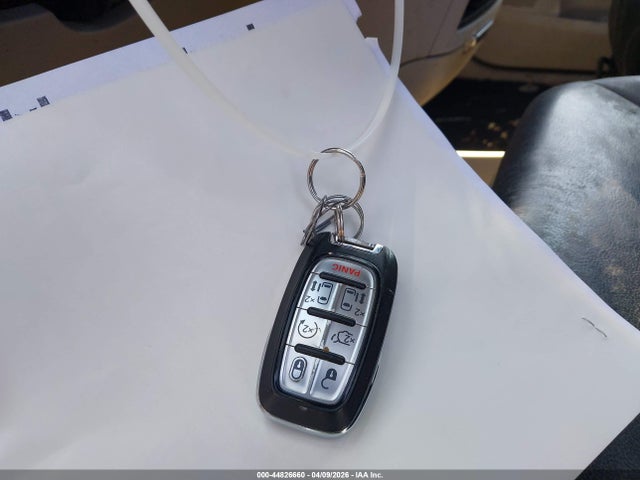 Продаж на аукціоні авто 2019 Chrysler Pacifica Touring L, vin: 2C4RC1BG5KR597654, номер лоту: 44826660