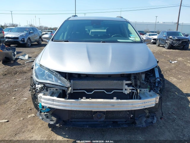 Продаж на аукціоні авто 2019 Chrysler Pacifica Touring L, vin: 2C4RC1BG5KR597654, номер лоту: 44826660