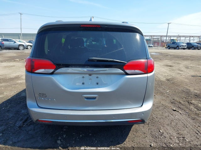 Продаж на аукціоні авто 2019 Chrysler Pacifica Touring L, vin: 2C4RC1BG5KR597654, номер лоту: 44826660
