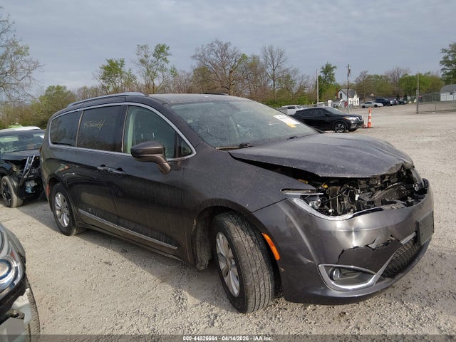 Aukcja sprzedaży 2018 Chrysler Pacifica Touring L, vin: 2C4RC1BGXJR280404, numer aukcji: 44826664