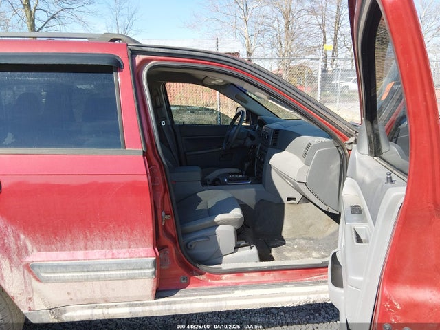 Продажа на аукционе авто 2006 Jeep Grand Cherokee Laredo, vin: 1J4GR48K66C142663, номер лота: 44826700