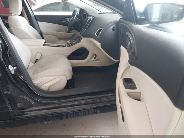 Продаж на аукціоні авто 2015 Chrysler 200 Limited, vin: 1C3CCCAB5FN712400, номер лоту: 44826708