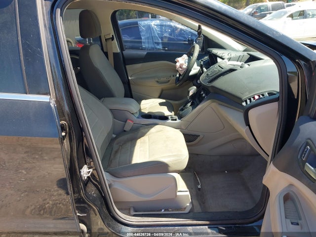 44826726 :رقم المزاد ، 1FMCU0G7XGUB43461 vin ، 2016 Ford Escape Se مزاد بيع