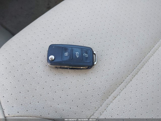 Aukcja sprzedaży 2013 Volkswagen Jetta Hybrid Sel, vin: 3VW637AJ5DM316950, numer aukcji: 44826757