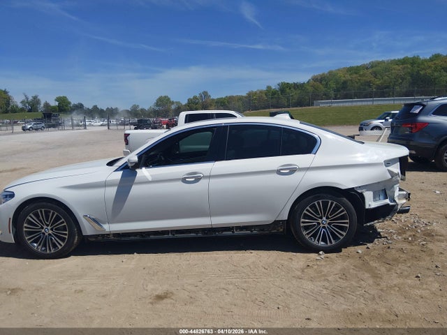 44826763 :رقم المزاد ، WBAJA5C54JWA57712 vin ، 2018 Bmw 530i مزاد بيع