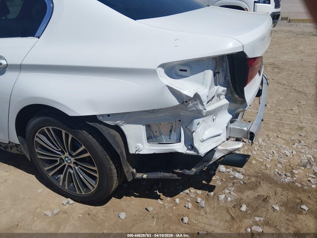 44826763 :رقم المزاد ، WBAJA5C54JWA57712 vin ، 2018 Bmw 530i مزاد بيع