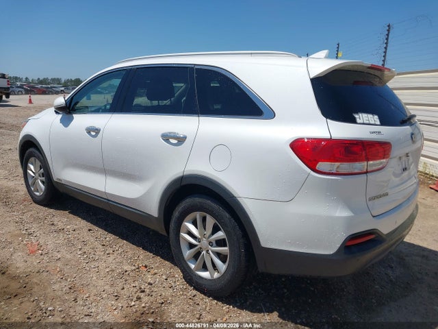 2017 KIA SORENTO 5XYPGDA36HG328216 Photo 2